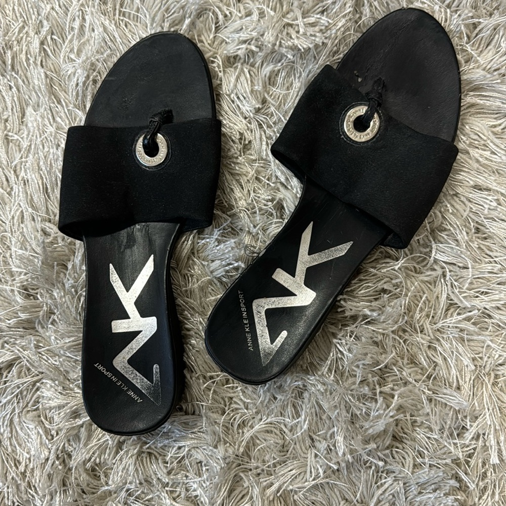 Anne Klein black fabric sandals-size 9M